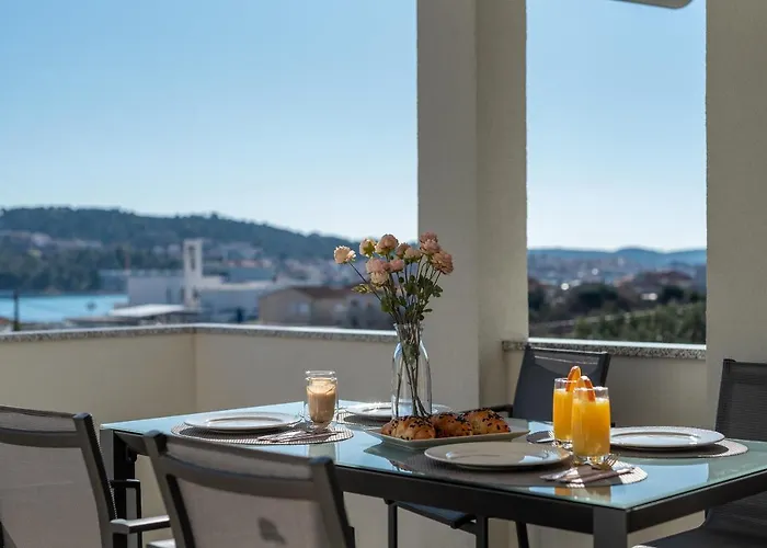 Apartment Olea Trogir