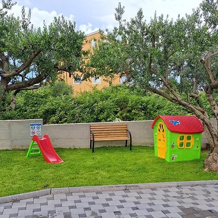 Apartament Olea *